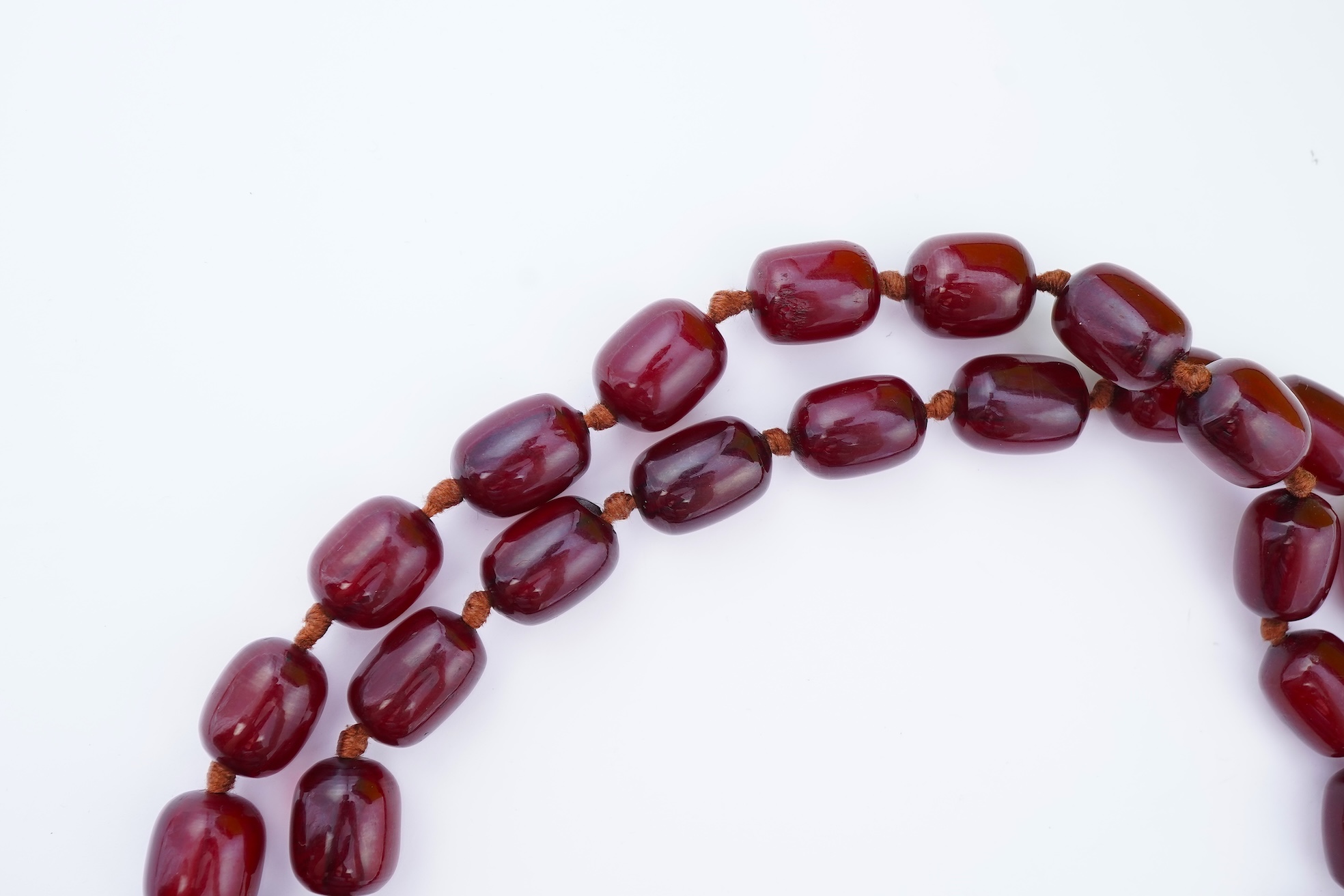 A cherry bakelite 'amber' necklace